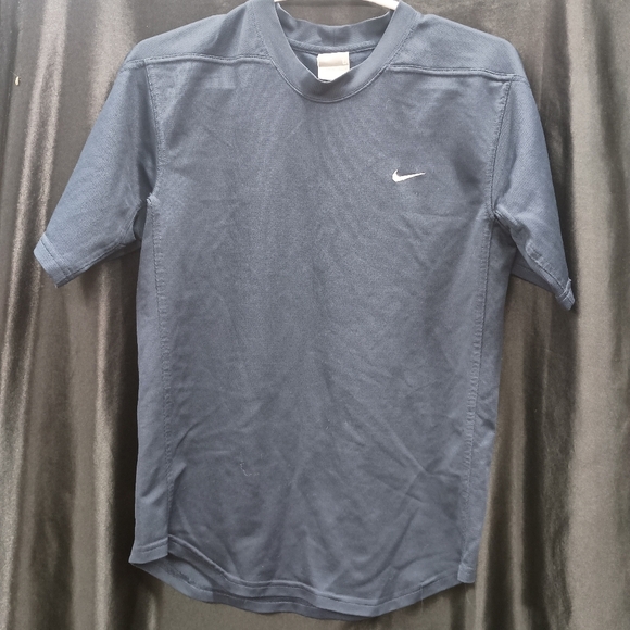 Nike Blue Short Sleeve Tees for Casual Comfort - Picture 1 of 8